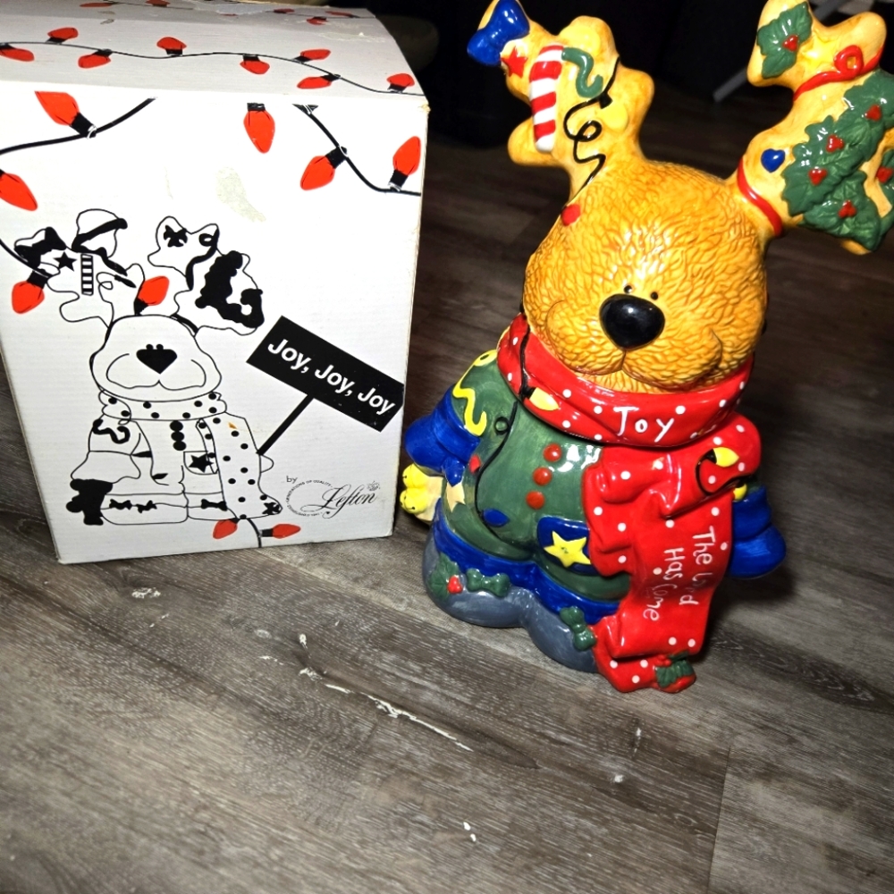 Vintage Christmas Reindeer Cookie Jar by M. Rupert for Geo.‎ Z. Lefton 1…